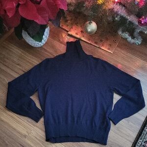 Schrank Chic Midnight Blue Turtleneck Sweater. Made In Italy 100% Lana Wool.